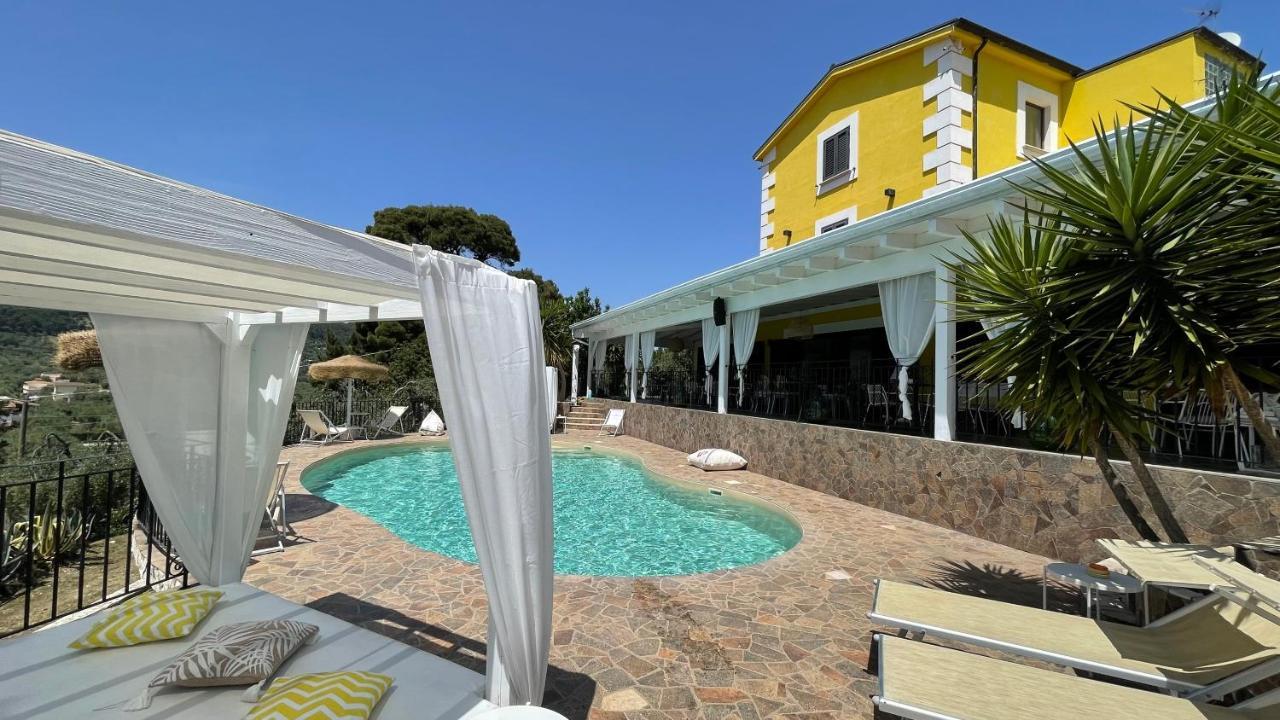Borgo Del Nespolo Bed & Breakfast Peschici Luaran gambar